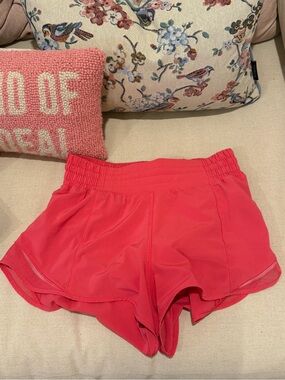 Lululemon hotty hot shorts
